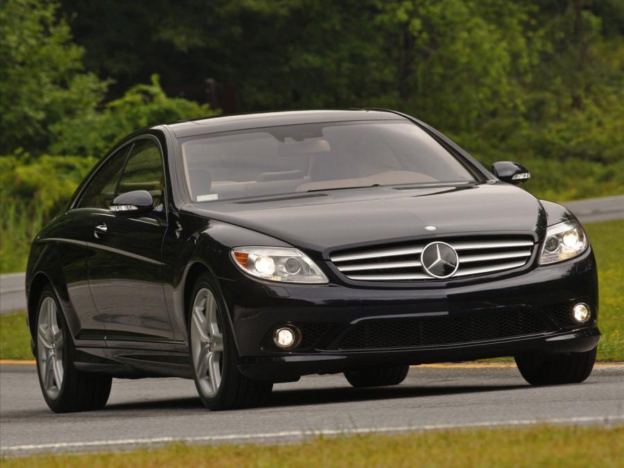  Mercedes-Benz CL550 4Matic 2009 года  (фото 17 из 26)